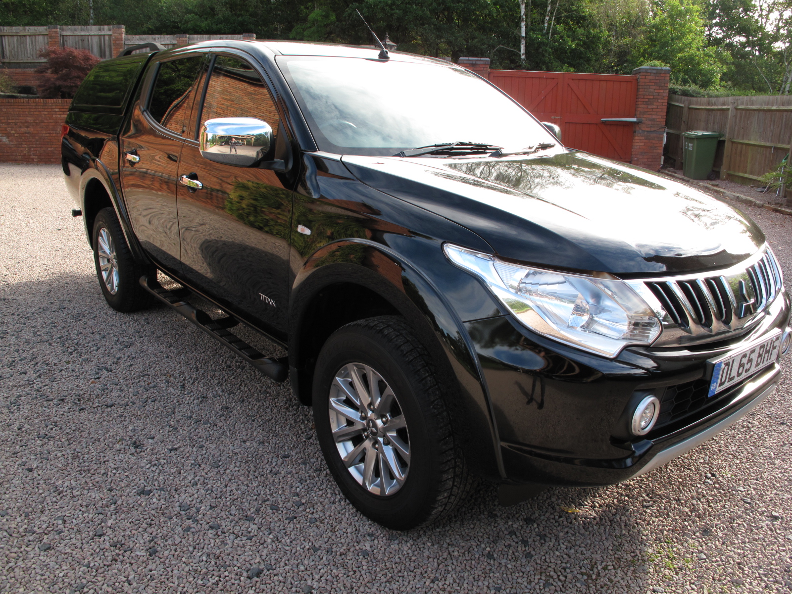 2015 65 Mitsubishi L200 2.4 DI-D DC Titan 4WD 4dr